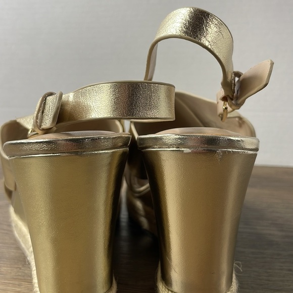 H by Halston Gold Leather Stella Slingback Wedge Espadrille Sandal, size 9.5W - Picture 6 of 11